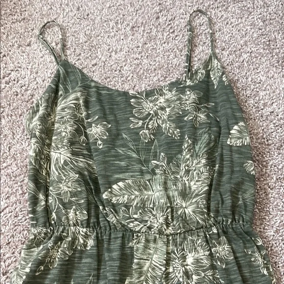 Old Navy Floral Green Dress - Picture 2 of 6